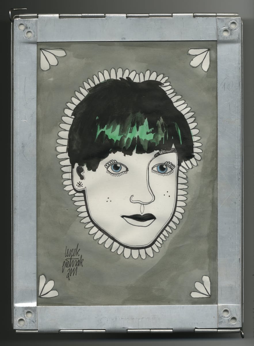 portrait-of-karolina-in-aluminium-frame-2